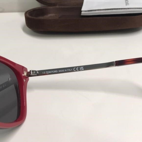 Tom Ford TF1014 71A Philippa-02 Sunglasses Shiny Bordeaux Smoke NEW - Picture 11 of 11